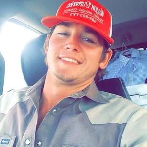 Meet your Posher, Tyler